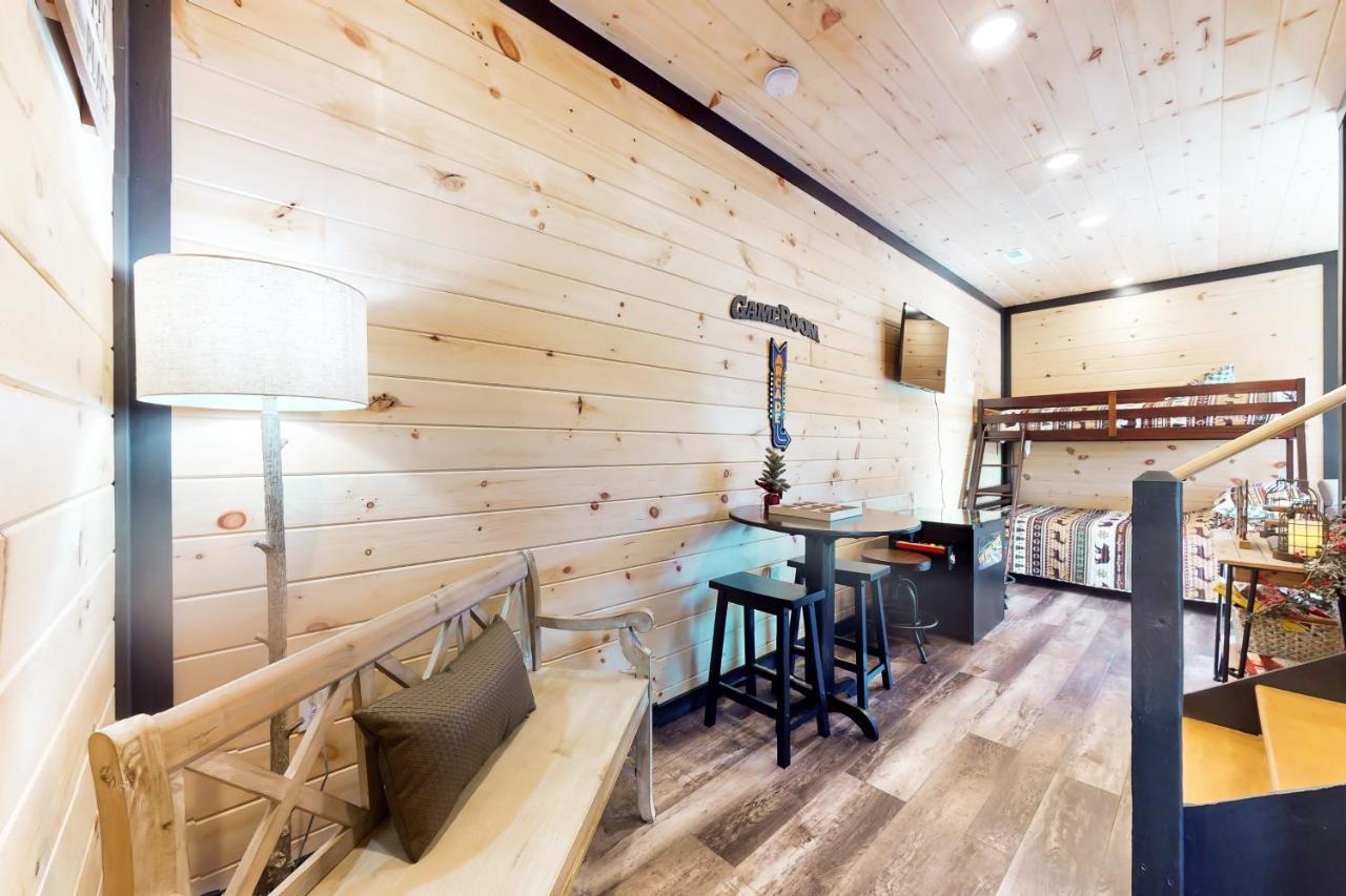 Villa Fiesta Hills Hideaway à Sevierville Extérieur photo